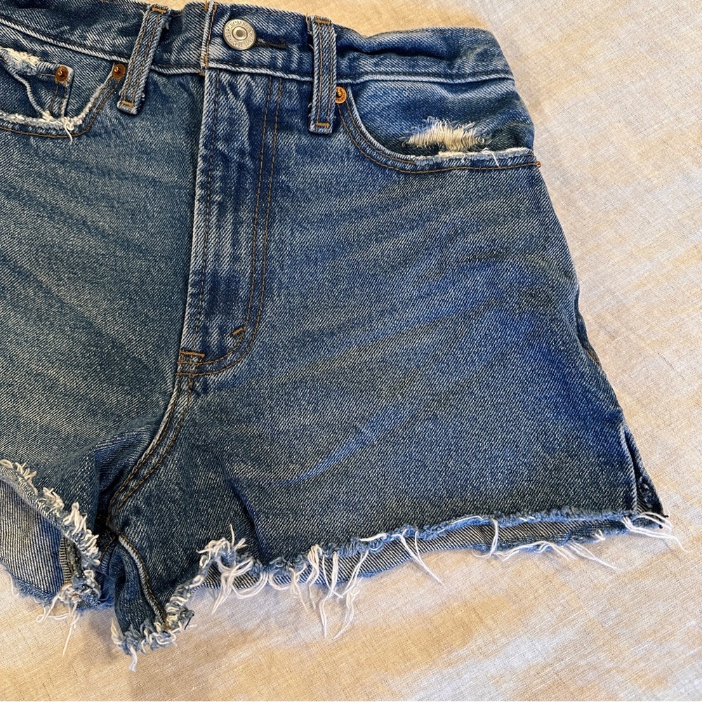 Abercrombie Shorts - Picture 3 of 8